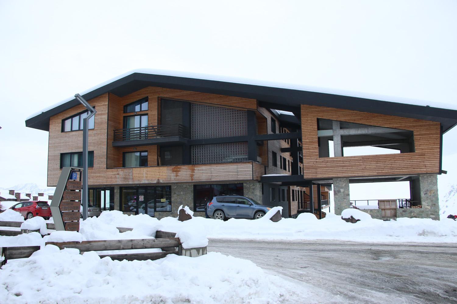 Ski-in/ski-out In Apartment Gudauri